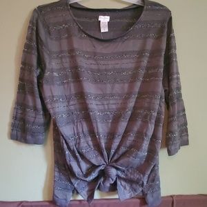 Shinny grey and silver thin sweater.